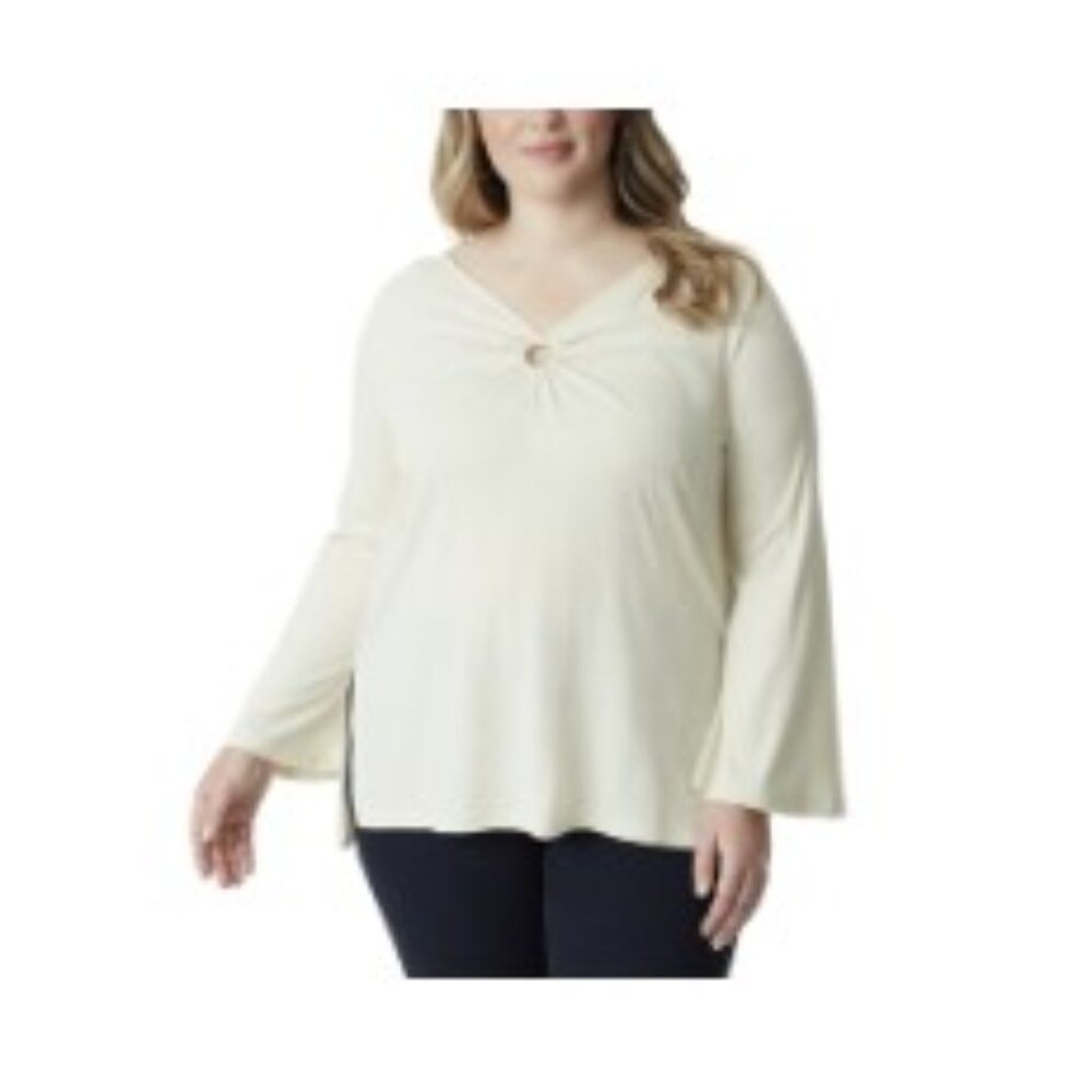 Jessica Simpson Jasleen Keyhole Bell-Sleeve Ribbed Tunic Top